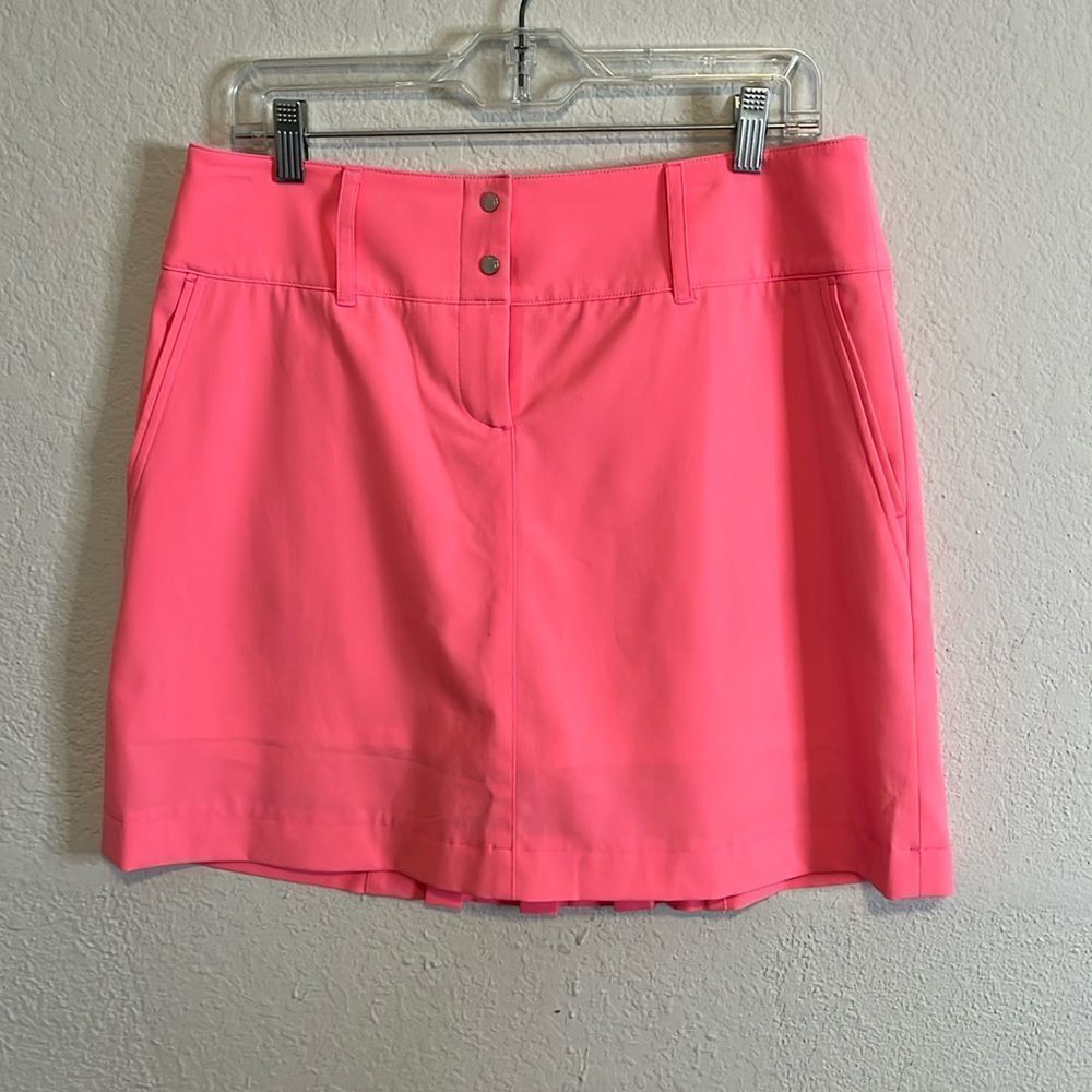 Annika by Cutter & Buck Golf Skort Size 8 Gently Used Pink/white
